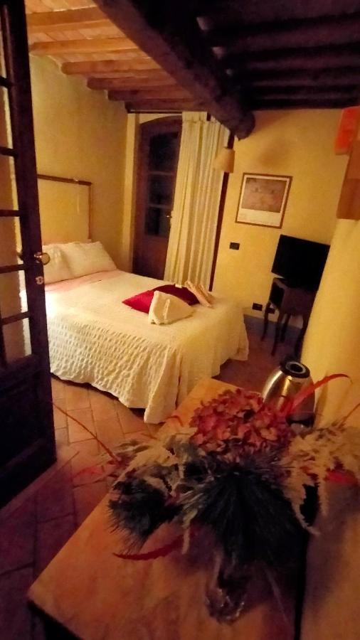 Cosy Country Room Garden Sovicille Buitenkant foto